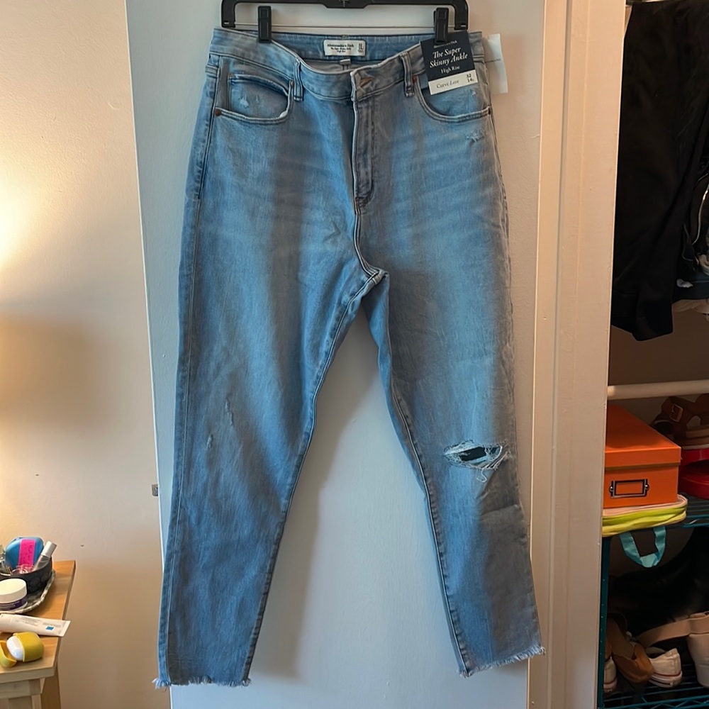 Abercrombie super skinny ankle 14 long jeans